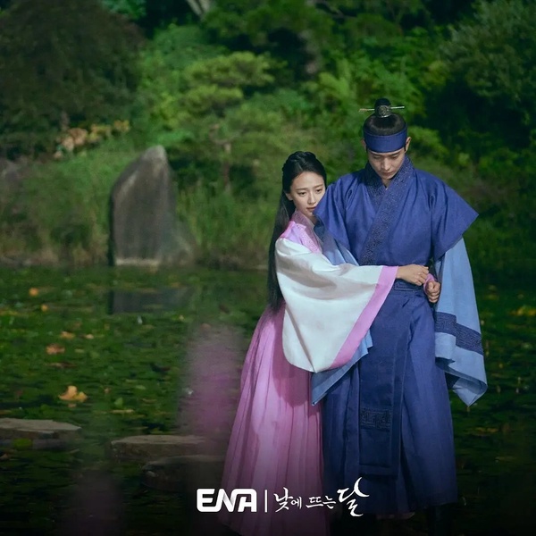 11月韓劇搜尋度TOP10!《戀人》第6輸《閃亮的西瓜》,《姜南順》第2,冠軍真的好好看