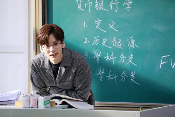 8位經歷「驚呆眾人」陸劇演員!《以愛為營》魏哲鳴當過公務員,《寧安如夢》藏了真霸總