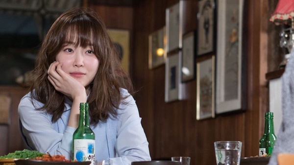 我忙著孤獨！10句獻給單身女孩的治癒語錄：「不是排斥他人才獨活，是因為爽才獨活！」