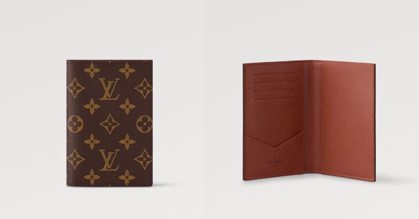LV聖誕假日系列推薦3：護照封套 NT$12,100