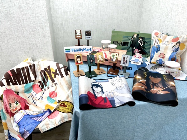 買一送一！全家「聖誕福袋」登場！瑪利歐、間諜家家酒、小勞撫可愛登場399元起入手