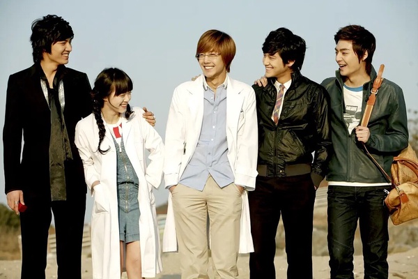 日網票選「最好看愛情韓劇」TOP10！《女神降臨》第8《鬼怪》第4，冠軍又甜又虐好好看