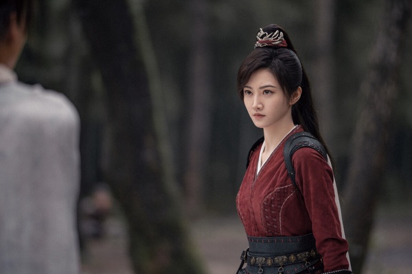 2023古裝劇10位紅衣美人!《一念關山》劉詩詩美翻,迪麗熱巴穩定發揮,任敏唯一被吐槽