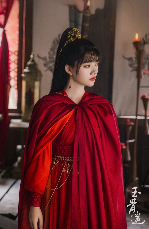 2023古裝劇10位紅衣美人!《一念關山》劉詩詩美翻,迪麗熱巴穩定發揮,任敏唯一被吐槽