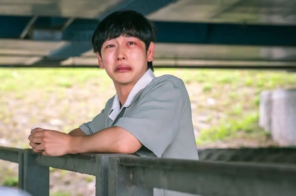 近期韓劇豆瓣評分榜TOP10！《無人島的Diva》7.7輸《與惡魔有約》，冠軍是8.4分黑馬劇