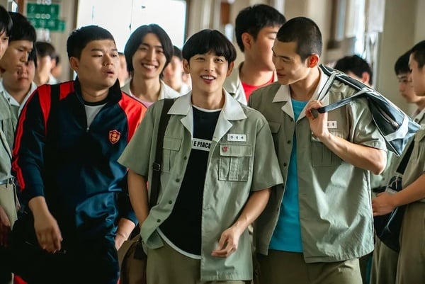 近期韓劇豆瓣評分榜TOP10！《無人島的Diva》7.7輸《與惡魔有約》，冠軍是8.4分黑馬劇