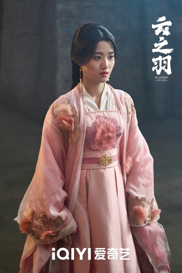 盤點古裝陸劇「霸氣女俠」！《一念關山》劉詩詩紅衣驚豔，景甜霸氣，陳都靈溫柔堅強！