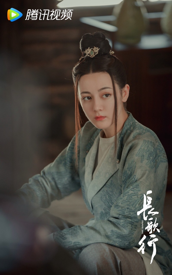盤點古裝陸劇「霸氣女俠」！《一念關山》劉詩詩紅衣驚豔，景甜霸氣，陳都靈溫柔堅強！