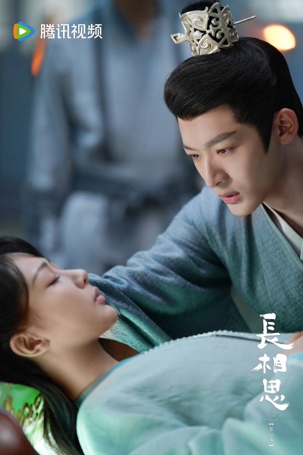 近年「霸屏最多熱搜」話題陸劇TOP10!《長月燼明》輸《蒼蘭訣》,冠軍935個熱搜霸屏2023