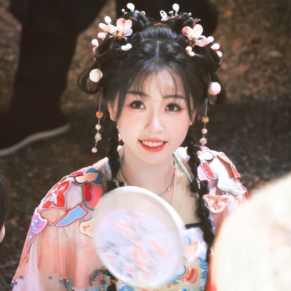 網評心中天選古裝女神TOP10！趙露思第九，迪麗熱巴第五，劉詩詩第四，冠軍不是劉亦菲