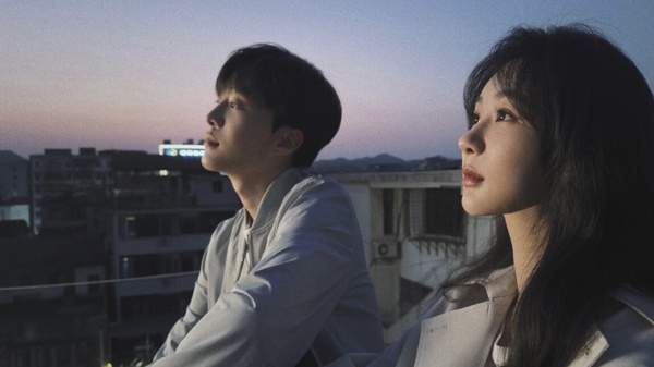 楊紫《要久久愛》劇情五大看點＆角色介紹：90年代的美好青春故事、孫燕姿獻唱網聽哭！