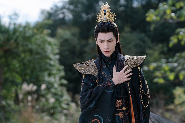 網評2023最愛古裝劇男主角TOP10！王鶴棣沒前十，肖戰第9，鄧為第3，冠軍是真古裝神顏
