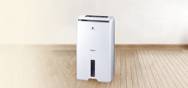 除濕機推薦2：Panasonic 國際牌 一級能效 ECONAVI 空氣清淨除濕機