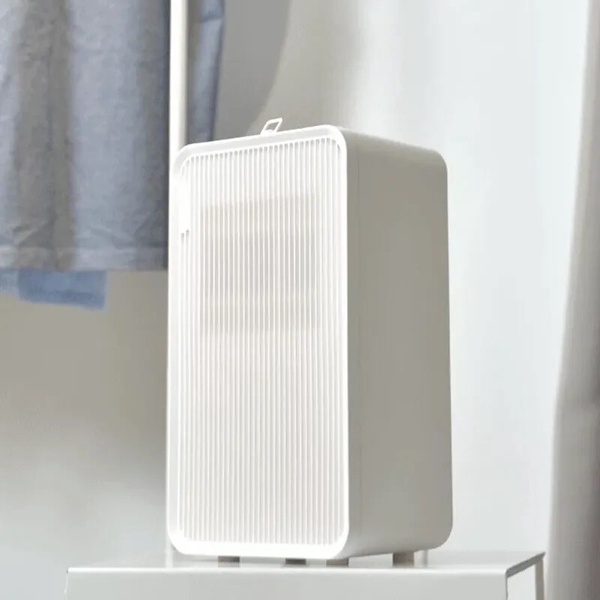 除濕機推薦7：Roommi 最美輕量除濕機