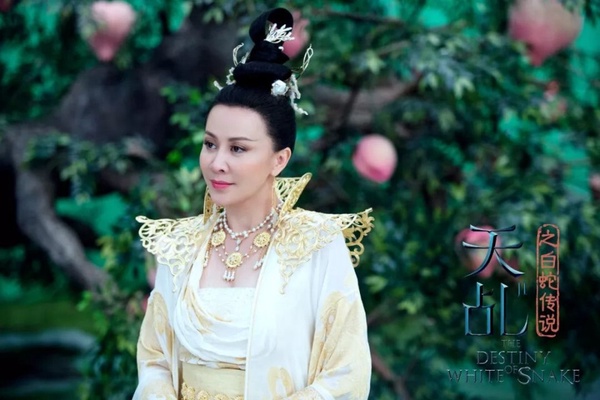 周海媚是《香蜜》天后！9位經典香港女神演陸劇，劉嘉玲造型好雷，她美贏楊冪迪麗熱巴