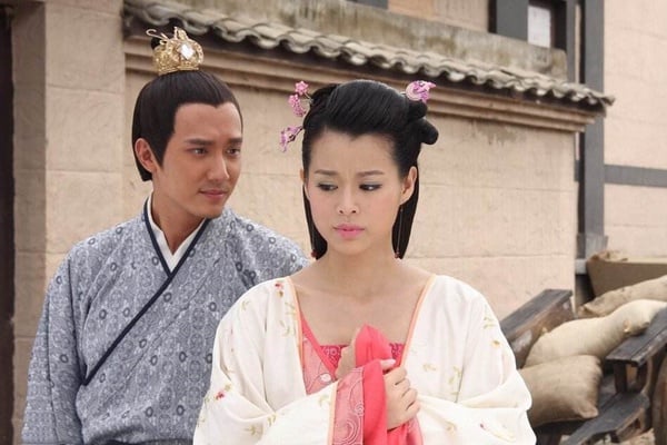 周海媚是《香蜜》天后！9位經典香港女神演陸劇，劉嘉玲造型好雷，她美贏楊冪迪麗熱巴
