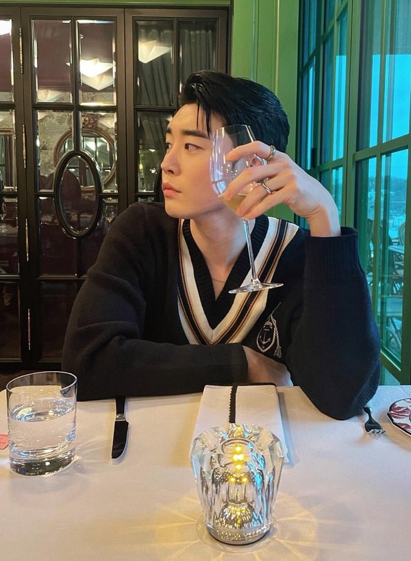 神秘感滿滿更有吸引力！「天生自帶神秘」星座TOP.３，這星座在戀愛中最令人上癮