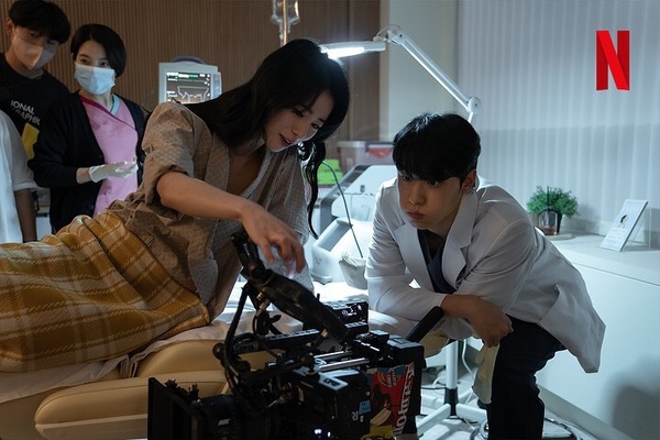 Yahoo「2023戲劇綜合排行」TOP10！《雲之羽》第7，《有生之年》台劇最高，冠軍火整年