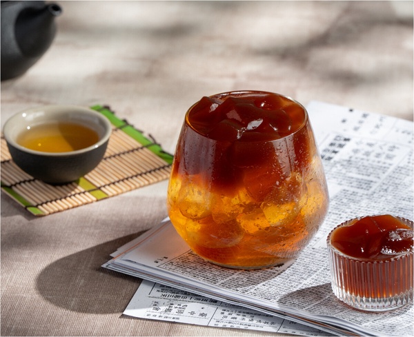 一沐日必喝新品聯名八曜和茶！一沐日粉粿加八曜必喝「粉粿柚香307、粉粿舞伎406奶茶」