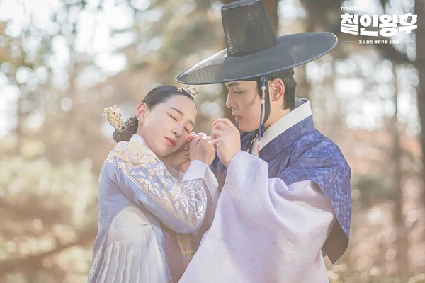 網評最好看「穿越愛情韓劇」！《烈女朴氏契約結婚傳》爆口碑，這部更受封2023最佳韓劇