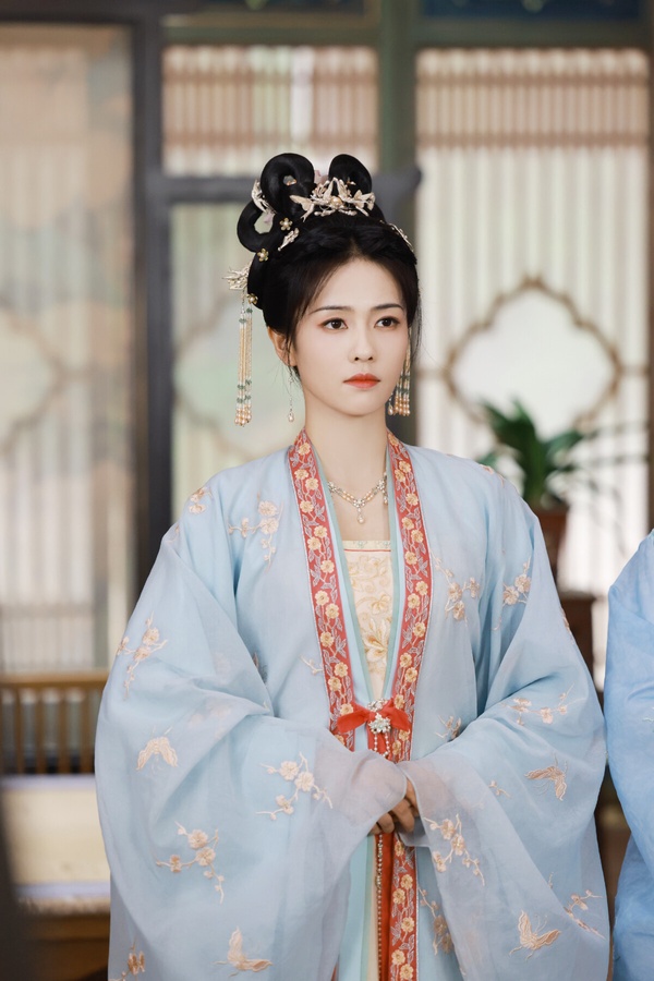 2023「90後陸劇演員」影響力榜TOP10出爐！迪麗熱巴第6，白鹿第5，肖戰第3，冠軍好意外