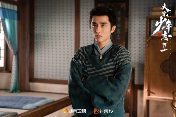 8位更適合現偶劇的陸劇男星！《神隱》王安宇寸頭更好看，陳飛宇、胡一天新造型被吐槽