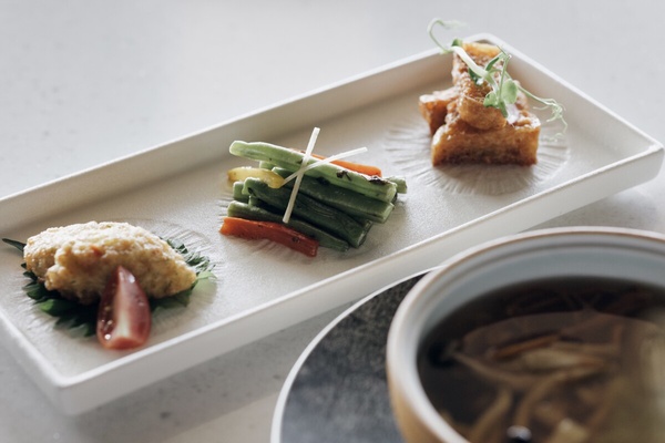 飯店開幕優惠！台南住宿推薦「綉溪安平飯店」喝得到冠軍咖啡！絕美沉浸式互動空間必拍