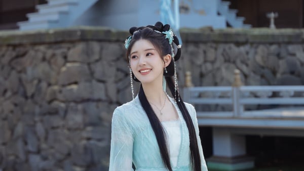2023陸劇女演員熱度榜TOP10出爐！趙露思第7，迪麗熱巴第4，虞書欣第3，冠軍果然是她