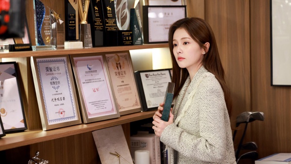 2023陸劇女演員熱度榜TOP10出爐！趙露思第7，迪麗熱巴第4，虞書欣第3，冠軍果然是她