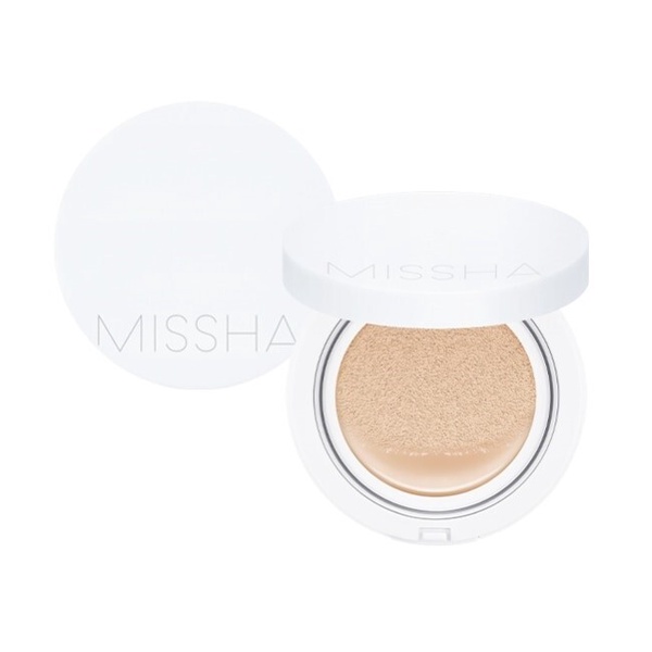屈臣氏2023「開架氣墊」TOP1：MISSHA 輕透裸光保濕氣墊粉餅N SPF50+ PA+++ ，NT$890