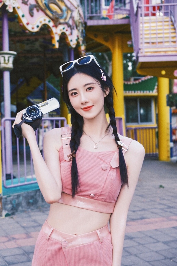 陸劇《神隱》演員古裝vs.時裝！趙露思都能駕馭，曹婓然、加奈那驚豔，李昀鋭古裝更帥