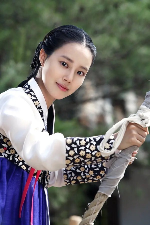 網議最適合古裝韓劇女星TOP10!韓韶禧第10金裕貞第2,《烈女朴氏契約》李世榮無人能敵