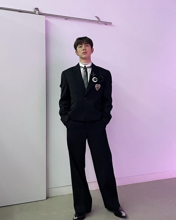 十二位創立個人品牌的偶像：Jennie成為金社長！