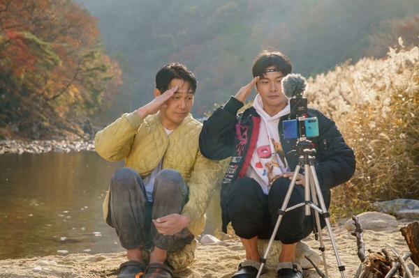 2023韓國「金酸莓獎」公布！IU.朴敘俊電影被評歷代最差，演技最爛第一名竟是「她」！