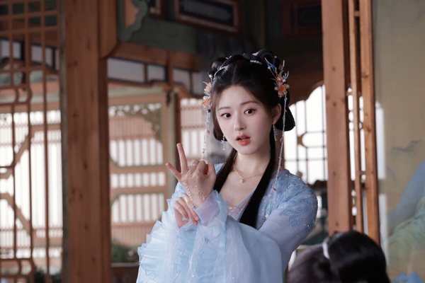 2023陸劇95花「最強收視女神」Top10！田曦薇第9，周也第7，虞書欣第3，趙露思竟沒冠軍