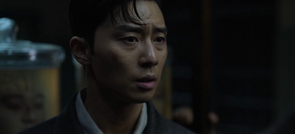 《京城怪物》人體實驗原型是「日本731部隊」！活人解剖、人畜雜交，現實比劇情還可怕