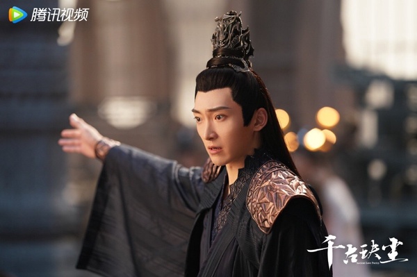 陸劇《神隱》vs.《千古玦塵》角色！王安宇演許凱&amp;amp;amp;周冬雨兒子，張雅欽演鳳皇氣場獲讚！