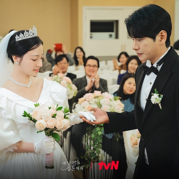 《和我老公結婚吧》分集劇情+大結局看點：朴敏英扭轉人生，渣男閨密悽慘結局