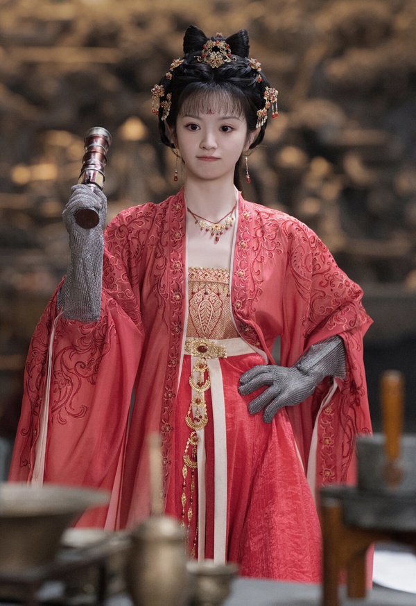 網評2024「最看好她能爆火出圈」古裝女神TOP10！王楚然第7，田曦薇第3，冠軍真美成仙