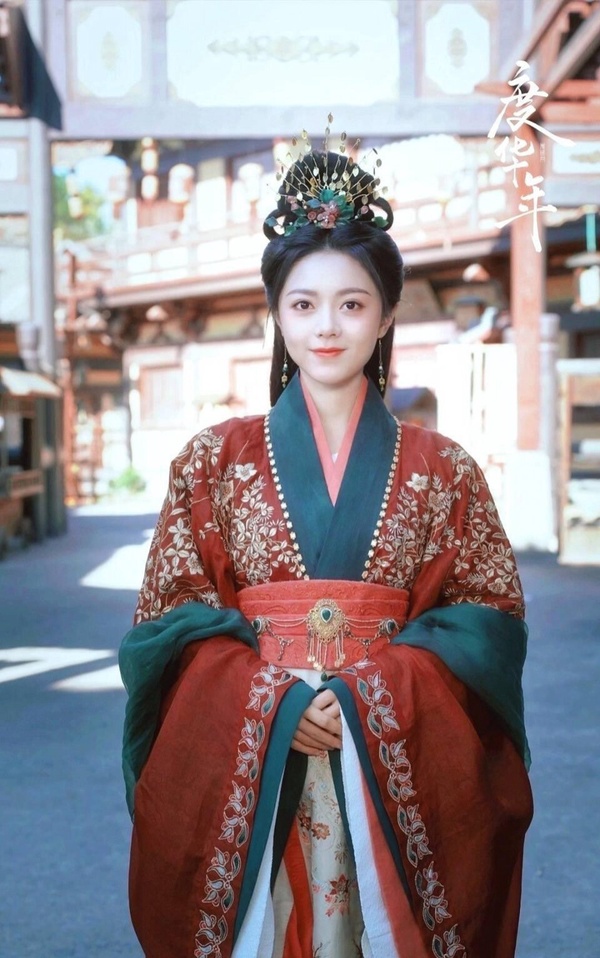 網評2024「最看好她能爆火出圈」古裝女神TOP10！王楚然第7，田曦薇第3，冠軍真美成仙
