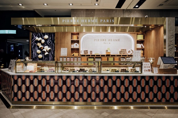 法國知名甜點PIERRE HERMÉ正式店來了，必買經典人氣馬卡龍台灣首店在「這裡」！