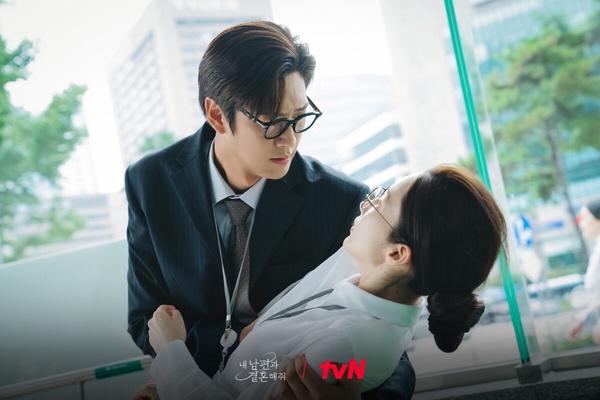 近期韓劇收視排行TOP9！ 《與惡魔有約》創新低，這部打敗《烈女朴氏契約結婚傳》奪冠