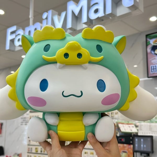 Hello Kitty在全家！全家年節禮盒Hello Kitty、大耳狗、布丁狗超萌登場，再享優惠85折