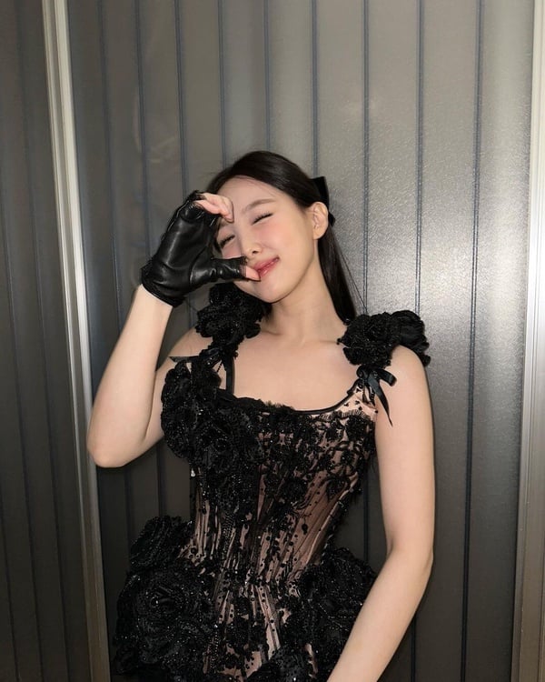 「比我漂亮的人有很多，但我喜歡我自己。」TWICE娜璉10大自愛語錄，每個人都是獨特的