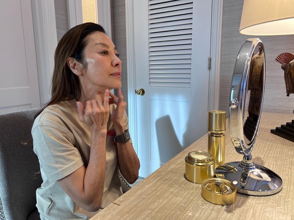 女性平均更年期幾歲開始?從中醫角度了解停經年齡、常見症狀與徵兆