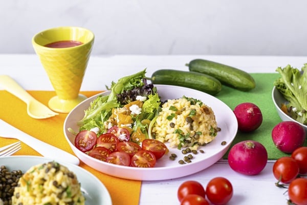 更年期吃什麼？舒緩盜汗、熱潮紅的食物菜單，重點補充關鍵營養素