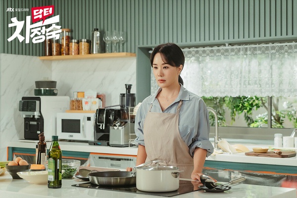 近三年有線台韓劇收視排行TOP10！《文森佐》第八，《車貞淑醫生》第二，冠軍太難超越