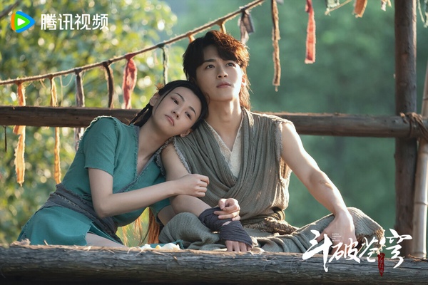 12月陸劇評分榜TOP10！趙露思《神隱》6.1分《鳴龍少年》慘跌至7.0，《繁花》高達8.4分