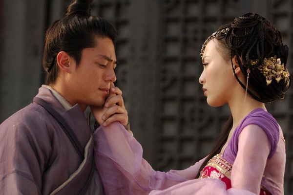 《仙劍》9演員同劇不同命！楊冪成一線，郭曉婷女配命，《繁花》唐嫣比小說女主還好命