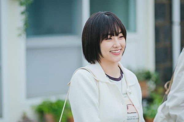你也把人生過得很辛苦嗎?10大改變人生金句:「我們所能夠活的,只有此刻這一瞬間。」